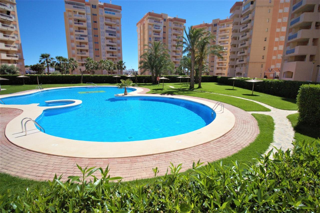 Spanish Connection - Puerto Mar La Manga del Mar Menor Luaran gambar